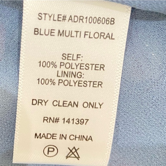 Floret Studios blue floral v neck smocked ruffle midi dress high slit size small - Picture 14 of 14